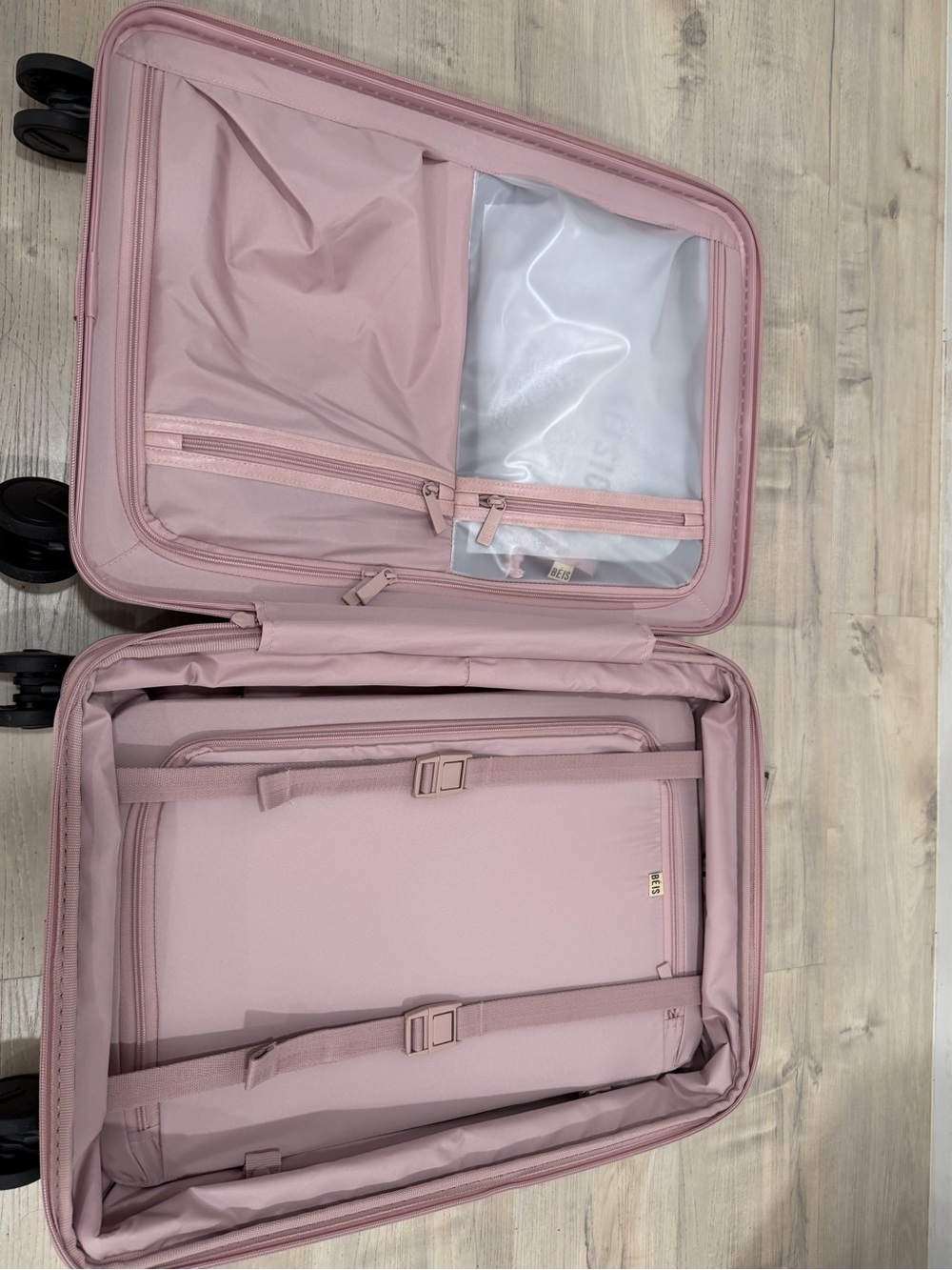 BEIS THE CARRY-ON ROLLER IN ATLAS PINK - Picture 4 of 5
